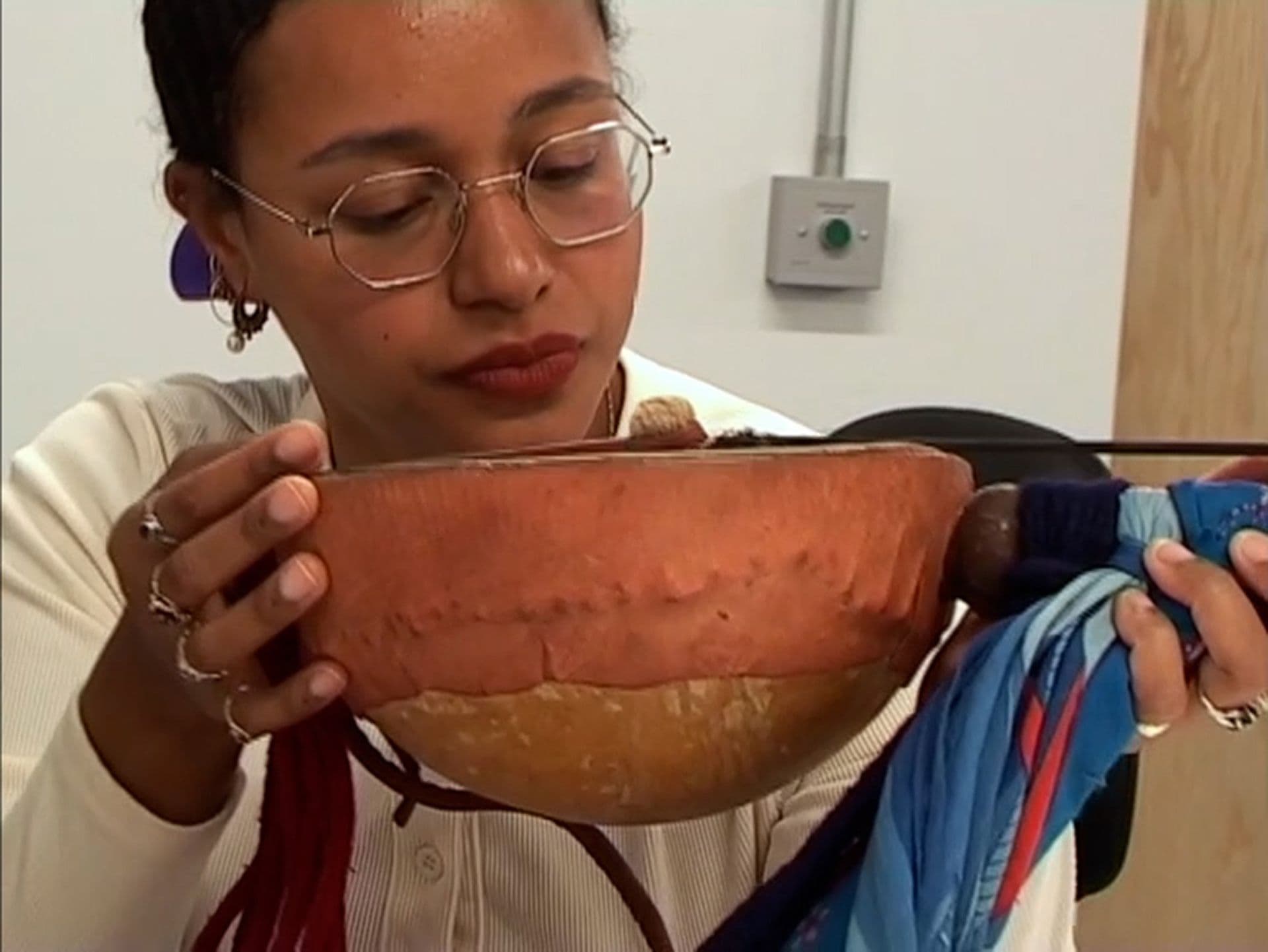 With the support of the Ffern Folk Foundation, you will be able to organise the first regular folk club centred around BPOC. Can you expand a little on the ambition of this, and what you hope it will provide for the community?